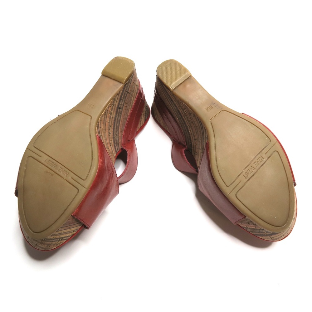Nine West Shoes/Red Elberta Wedge Sandal Size 8M - Picture 7 of 8